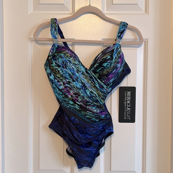 🆕 💖 MIRACLESUIT SCHEHERAZADE SIREN Size 8 NWT - Picture 4 of 10